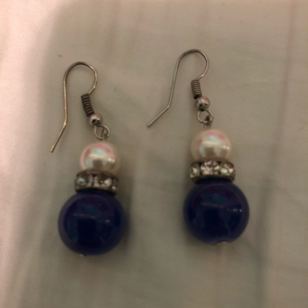 VINTAGE EARRINGS